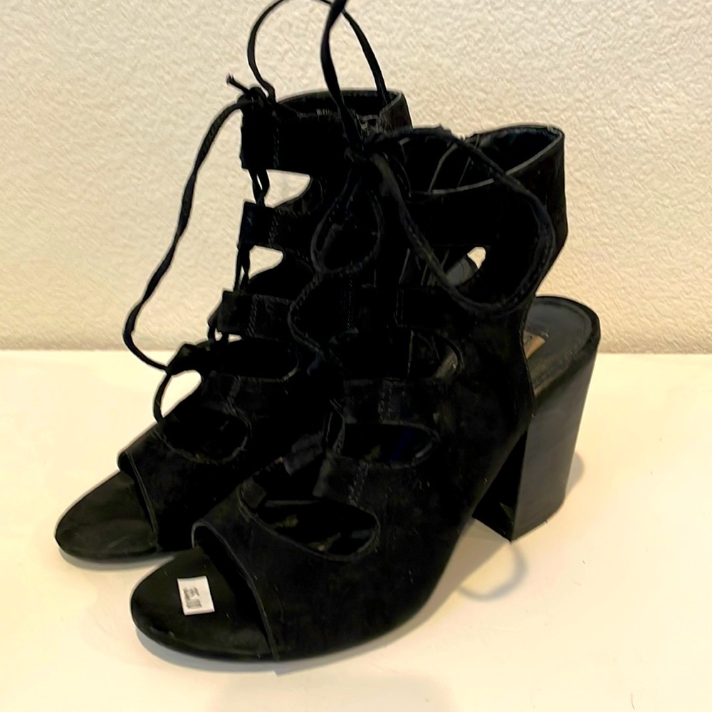 Steve Madden Bleu Black shoes size 7